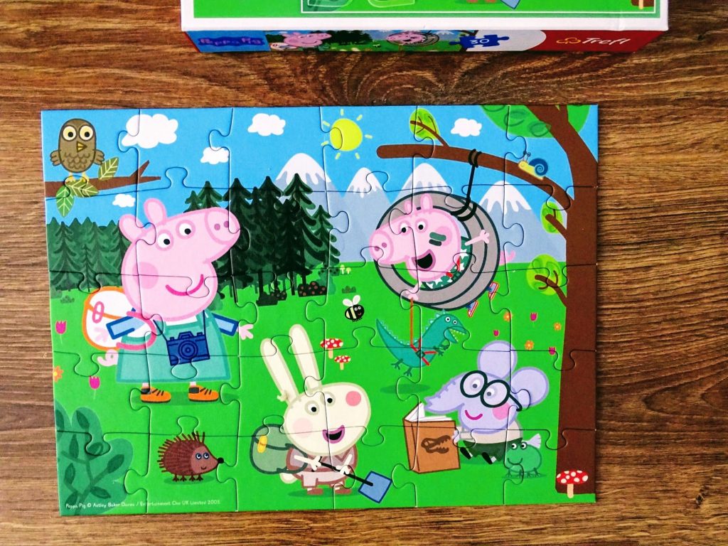 puzzle świnka peppa piknik pod lasem